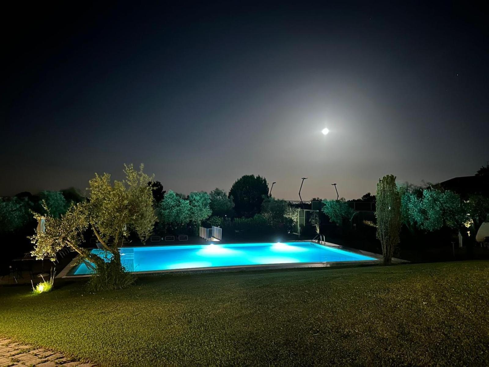 Villa Athena Charme Manerba del Garda Exterior photo
