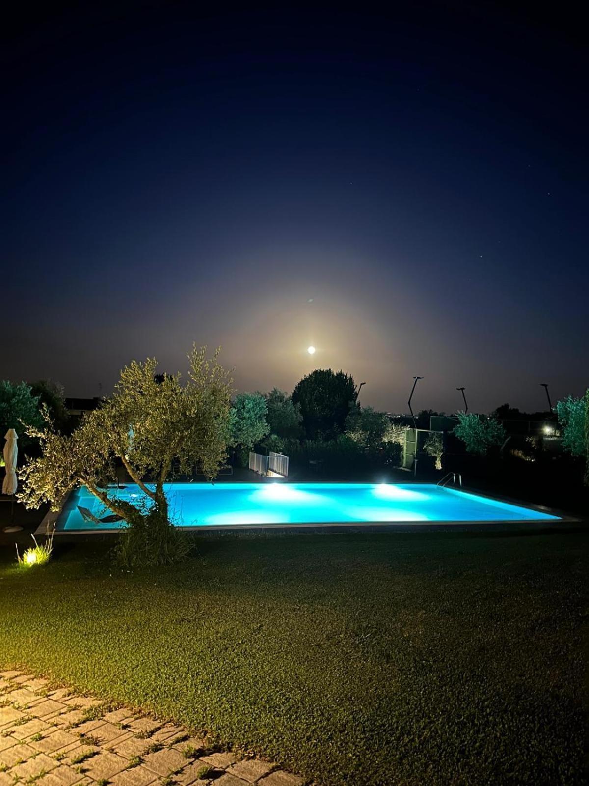 Villa Athena Charme Manerba del Garda Exterior photo